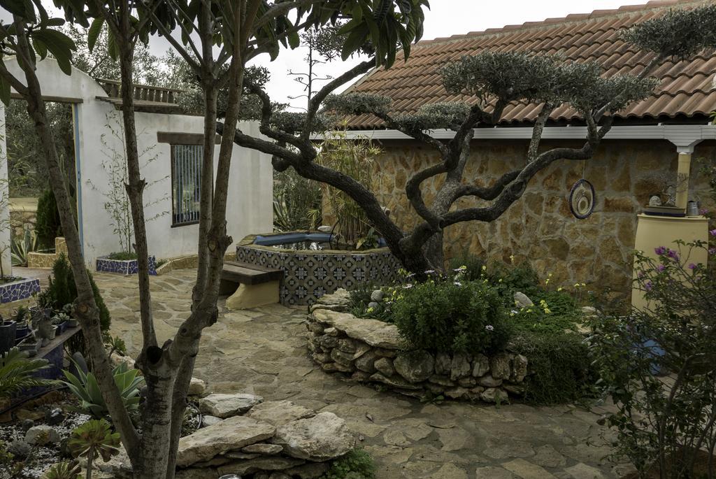 Yurta Mongola Delta Del Ebro Hotell Camarles Exteriör bild