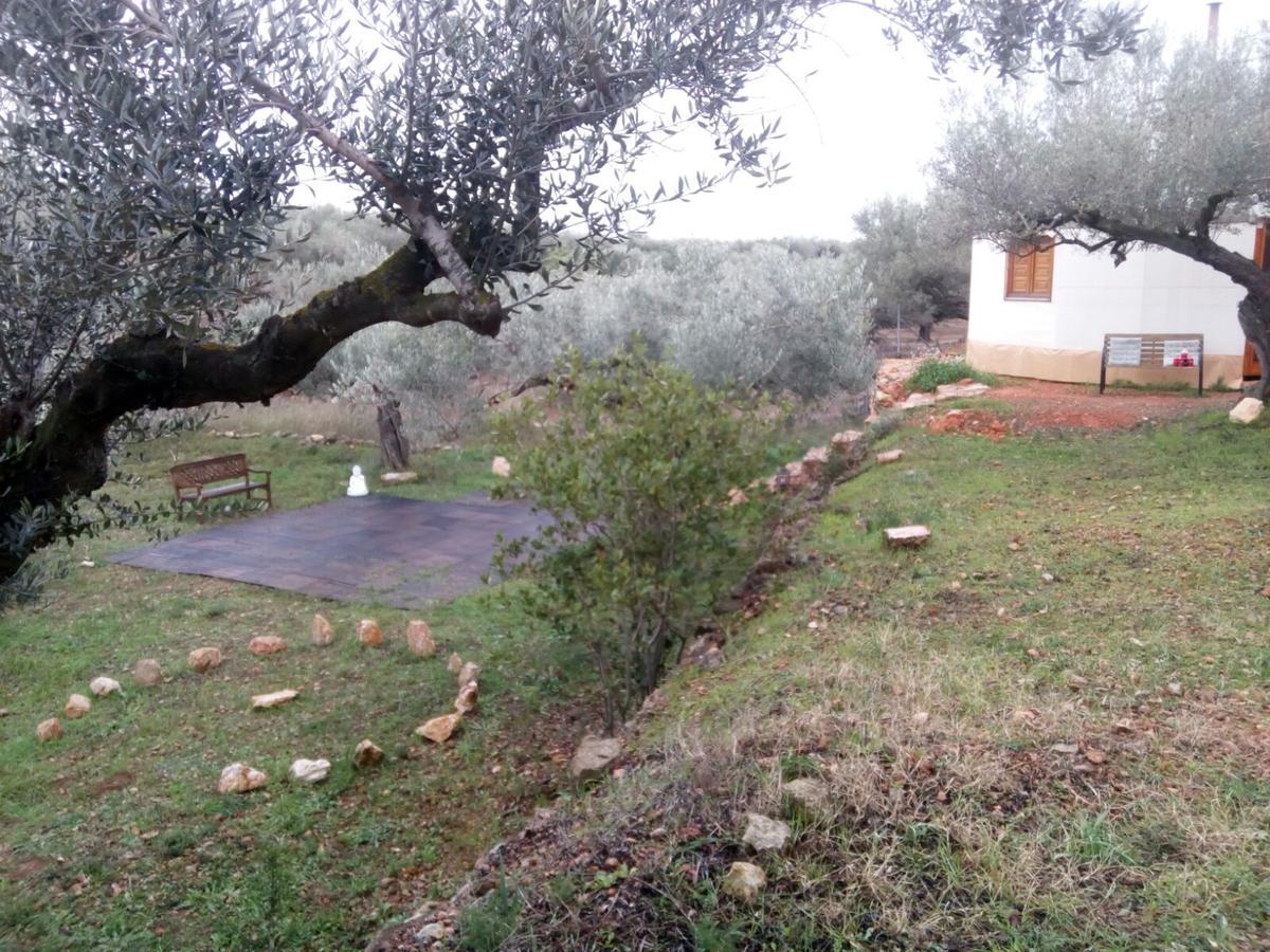 Yurta Mongola Delta Del Ebro Hotell Camarles Exteriör bild